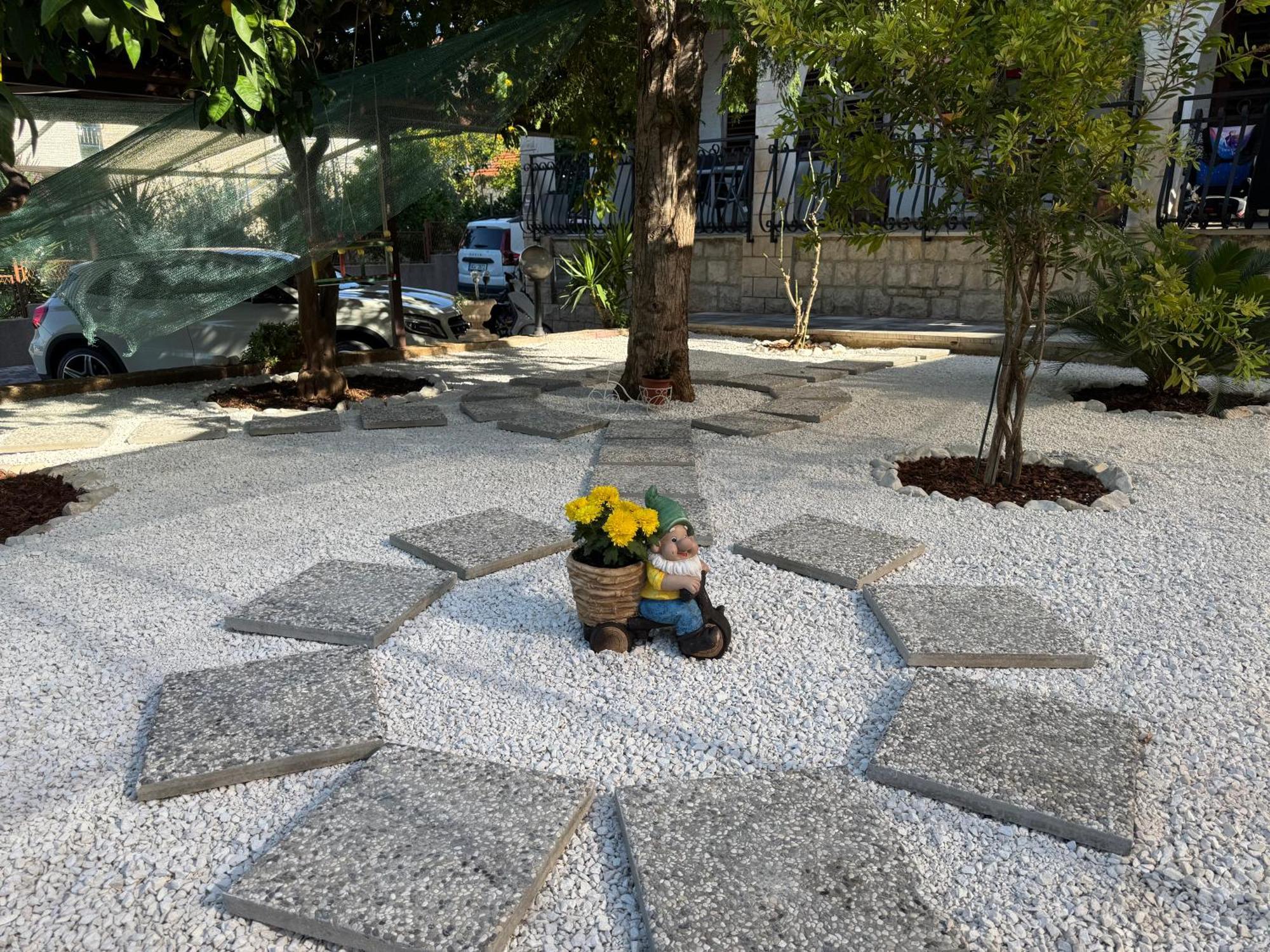 Apartments Villa Mirella 20 M From The Sea - Free Parking Trogir Luaran gambar